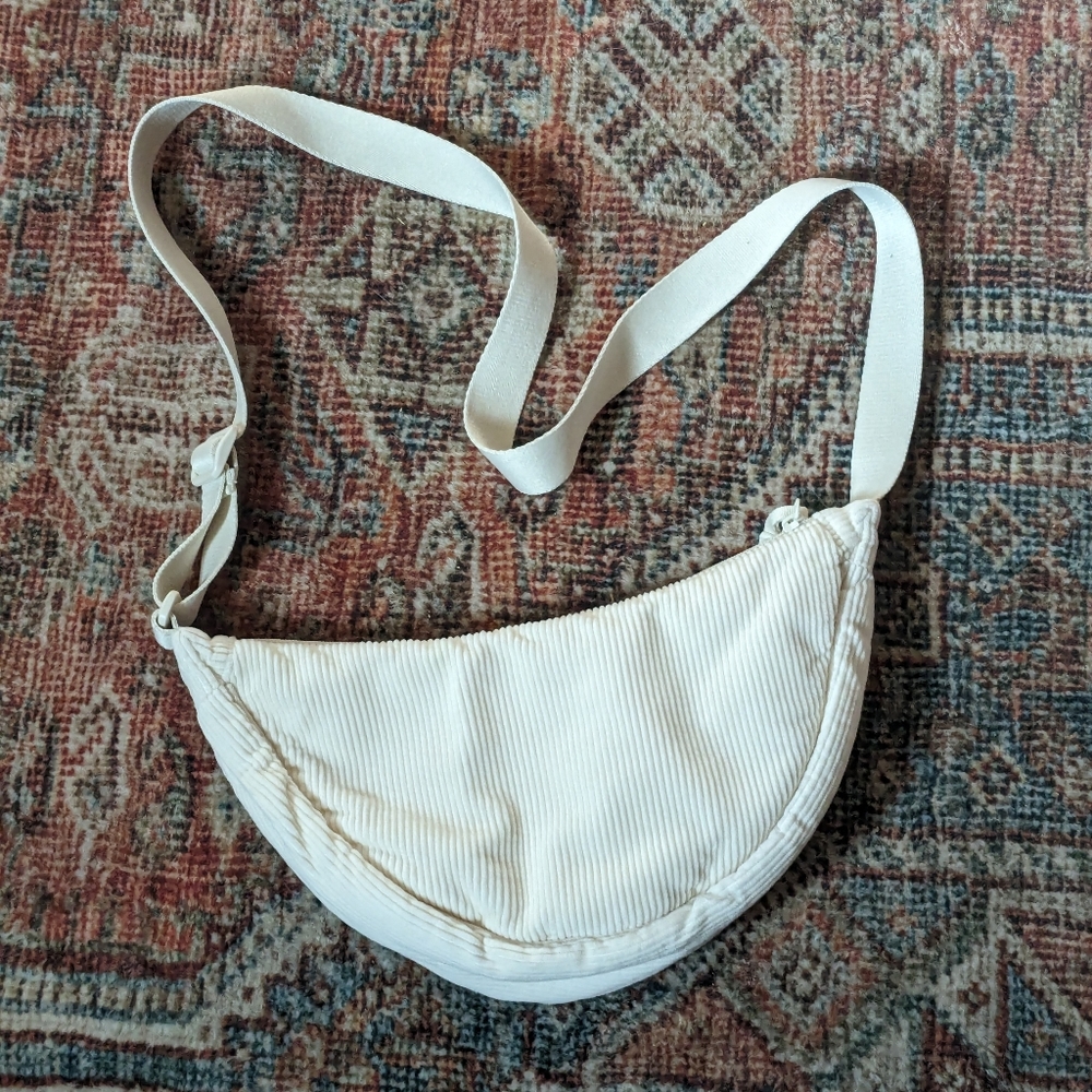 Uniqlo corduroy fanny pack